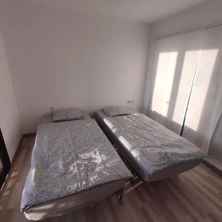 شقة Big Room, 20M2, With Terrace And Ocean View