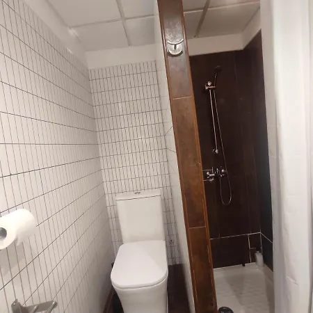Big With Shared Bath And Kitchen, 20m2, With Terrace And Ocean View Apartment Playa de las Americas (Tenerife)