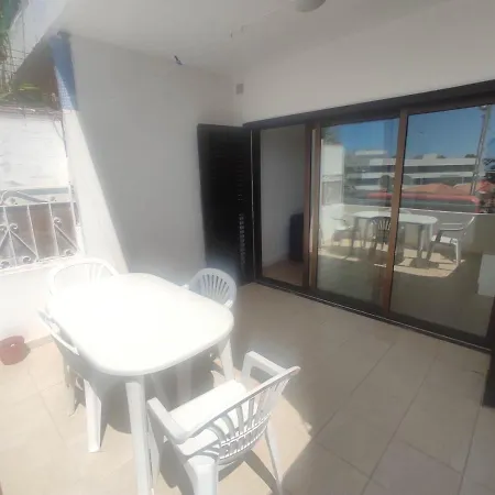 Big With Shared Bath And Kitchen, 20m2, With Terrace And Ocean View Apartment *
